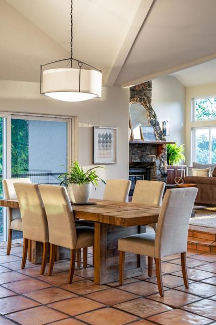 19445 Black Road, Los Gatos CA: https://media.crmls.org/mediaz/85d21b95-86f5-4b89-ab8d-7511ac972cb8.jpg