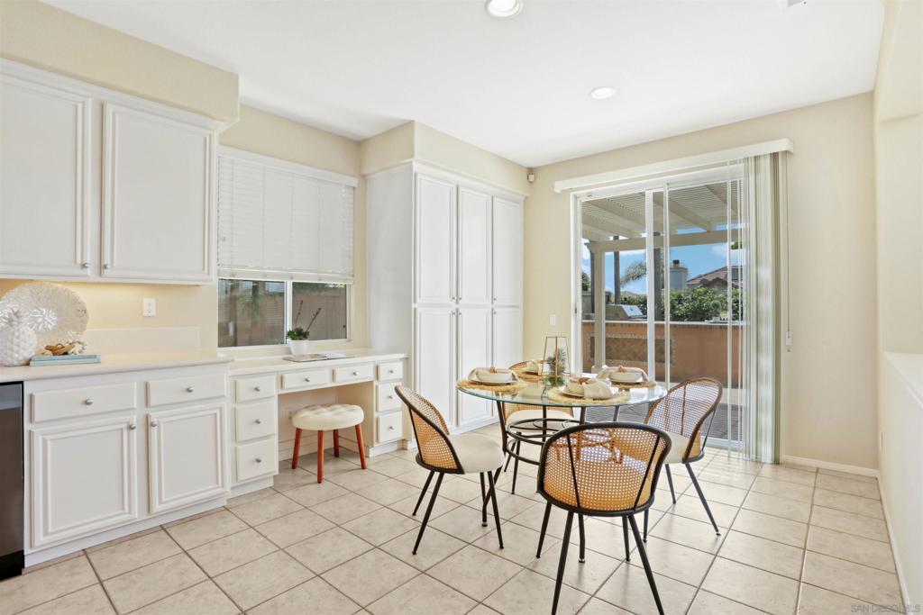 MLS #250032251SD img 5