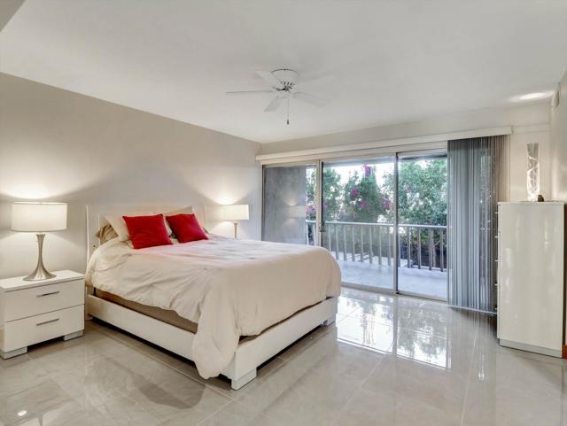197 W Via Lola #6, Palm Springs, CA 92262