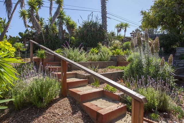 Image 43 of 54 For 502 Quail Gardens Dr