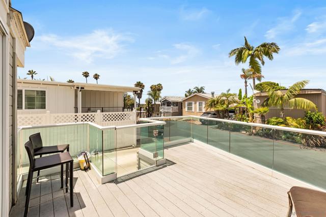 6550 Ponto Dr, Carlsbad CA: https://media.crmls.org/mediaz/85d44a8e-f96b-49b0-b9ce-73b4b3960c3e.jpg