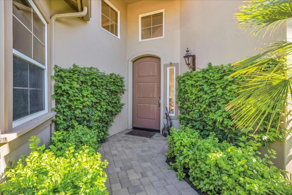 MLS #219137934DA image #2