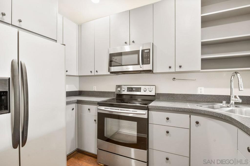 MLS #250032541SD image #7