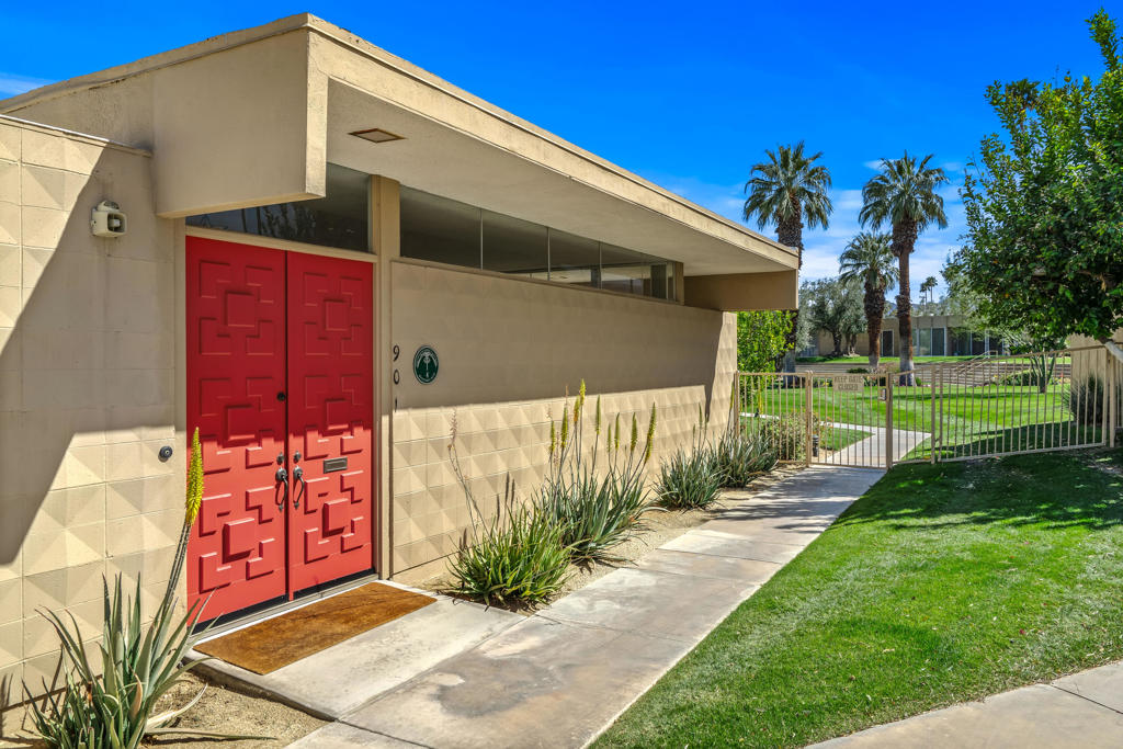 MLS #219136920PS image #2