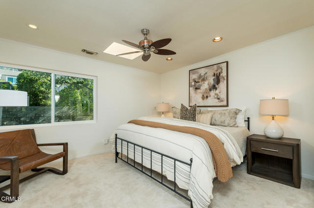 Detail Gallery Image 28 of 74 For 3550 Santa Carlotta St, Glendale,  CA 91214 - 5 Beds | 4 Baths