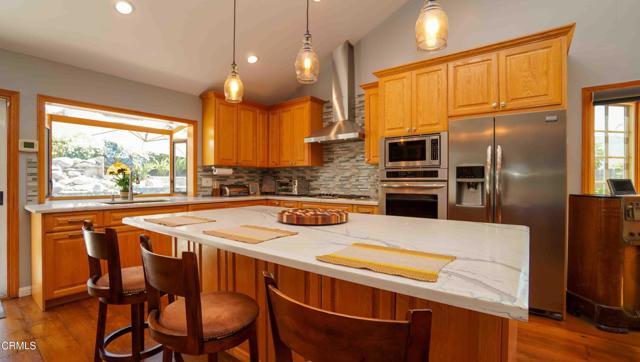 1542 Uppingham Drive, Thousand Oaks CA: https://media.crmls.org/mediaz/85d6fdf6-efb0-4a10-9349-491514733adc.jpg