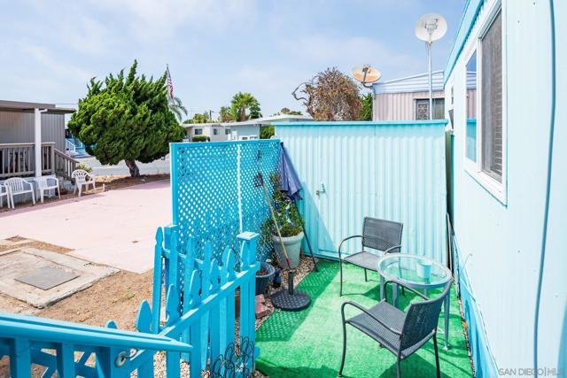 900 Cleveland, Oceanside, California 92054, 2 Bedrooms Bedrooms, ,2 BathroomsBathrooms,Residential,For Sale,Cleveland,240018540SD