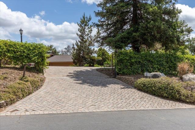 Home for Sale in Escondido