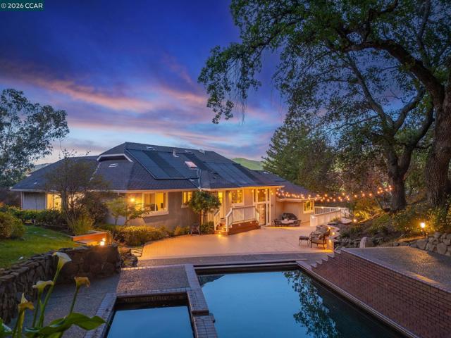 Image 1 of 50 For 725 Castle Rock Rd