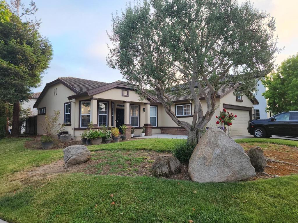 1875 Lancashire Drive
