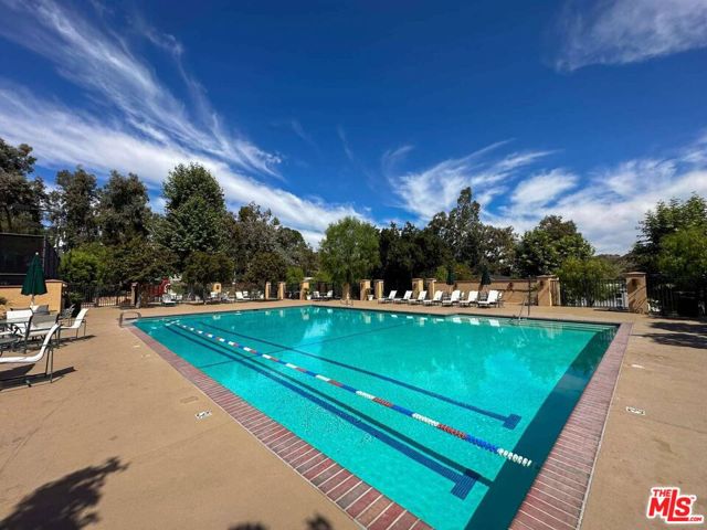 23777 Mulholland Highway, Calabasas CA: https://media.crmls.org/mediaz/85d9390f-d6e5-4dbf-a1fb-f2389d6f9384.jpg
