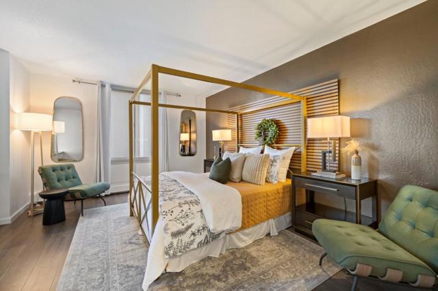 300 Davey Glen Road, Belmont CA: https://media.crmls.org/mediaz/85da8c0d-1ad9-4d8f-8b9f-ddc54c128d43.jpg