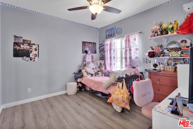 13292 Via Del Lago, Victorville CA: https://media.crmls.org/mediaz/85dbb18d-11c7-4519-acc3-0bb15dc3fc0d.jpg