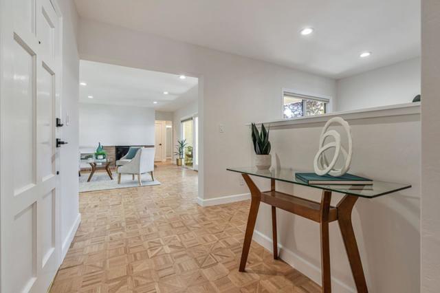 1620 Chestnut Street, San Carlos CA: https://media.crmls.org/mediaz/85dcb049-cc06-41c6-9d89-ff01db3e27c0.jpg