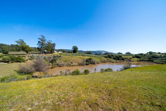 211 Smith Road, Watsonville CA: https://media.crmls.org/mediaz/85dd749d-b1ec-48c1-8d49-6aea3dfb67b9.jpg