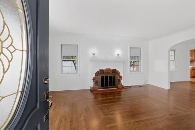 77 Sunnyslope Avenue, San Jose CA: https://media.crmls.org/mediaz/85dd7b48-a56e-4995-acc1-c60bc6307242.jpg