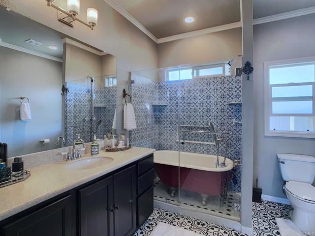 Detail Gallery Image 10 of 21 For 521 Orange Ave #104,  Chula Vista,  CA 91911 - 3 Beds | 2 Baths