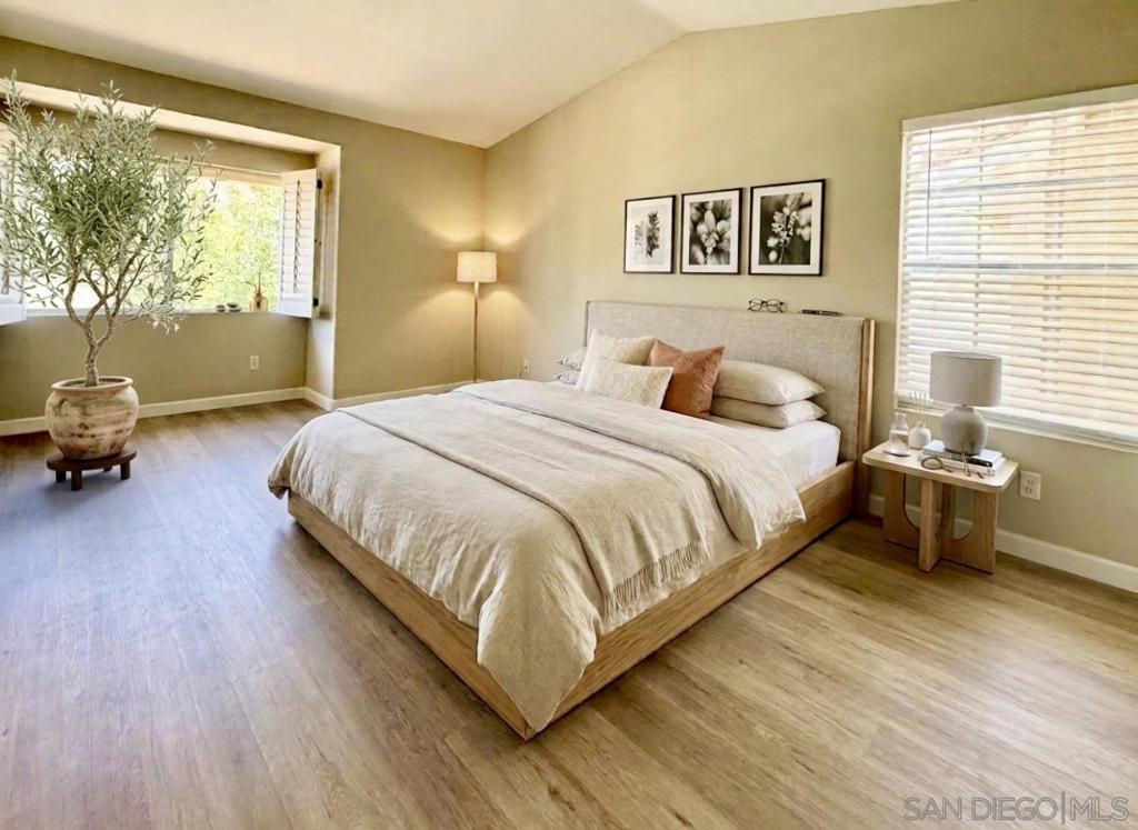 10911 Creekbridge Place - photo 10