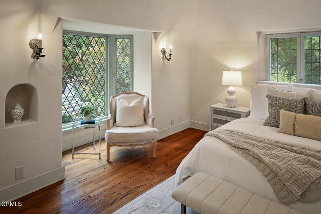 Detail Gallery Image 15 of 22 For 790 Huntington Cir, Pasadena,  CA 91106 - 4 Beds | 3 Baths