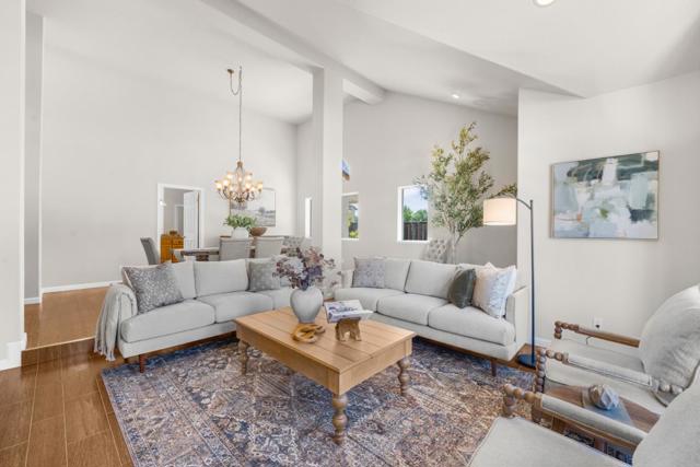17157 Heatherwood Way, Morgan Hill CA: https://media.crmls.org/mediaz/85e00b27-6362-4c3c-b54f-063a2b9fa7f5.jpg