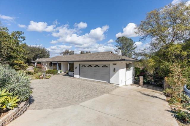 Detail Gallery Image 1 of 1 For 2808 Morningside Ter, Escondido,  CA 92029 - 4 Beds | 2 Baths