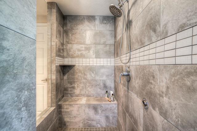 Detail Gallery Image 30 of 40 For 1234 Lupine Hills Dr, Vista,  CA 92081 - 4 Beds | 2/1 Baths