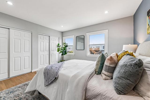 17221724 48th Avenue, San Francisco CA: https://media.crmls.org/mediaz/85e03a20-98a0-4df5-9050-2c26ed78c246.jpg