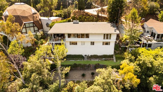 3162 Durand Drive, Los Angeles CA: https://media.crmls.org/mediaz/85e0861a-2774-4501-8b2f-a1f2444f599a.jpg