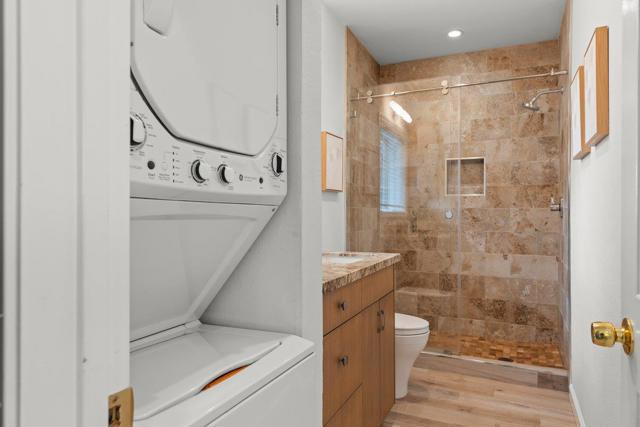 laundry/bathroom full size bathroom it's spacious.