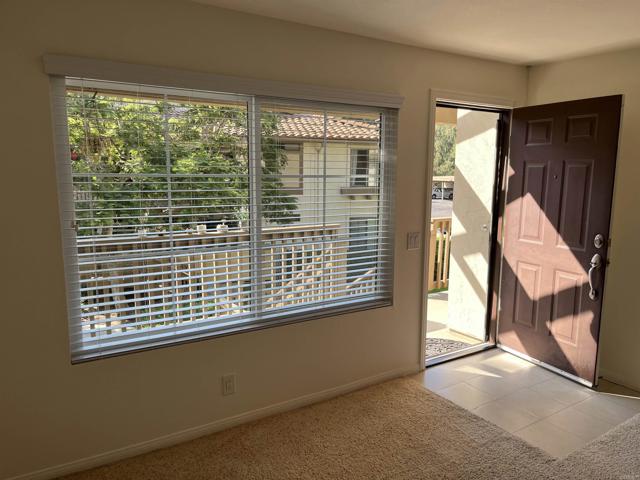 Detail Gallery Image 7 of 31 For 12590 Carmel Creek Rd #10,  San Diego,  CA 92130 - 2 Beds | 2 Baths