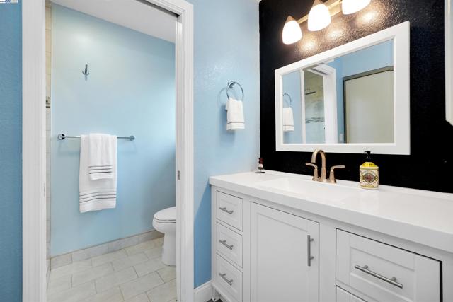 11868 Bloomington Way, Dublin CA: https://media.crmls.org/mediaz/85e2f6a6-79e4-49bf-88ee-3f2521c13e19.jpg