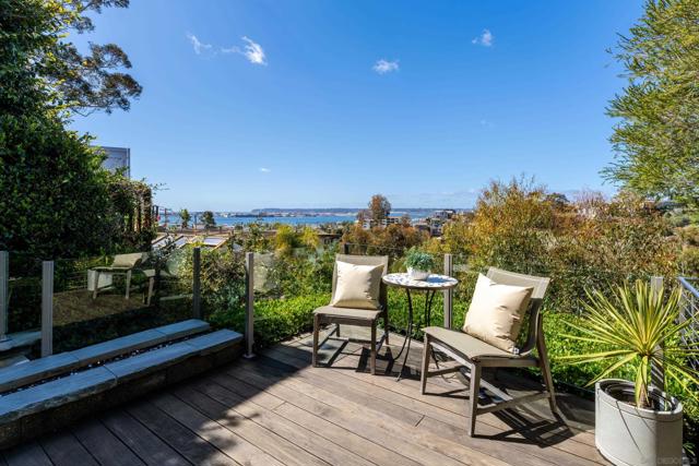 2730 Brant St, San Diego CA: https://media.crmls.org/mediaz/85e398fc-a588-484b-8c0b-9f509da64e9d.jpg