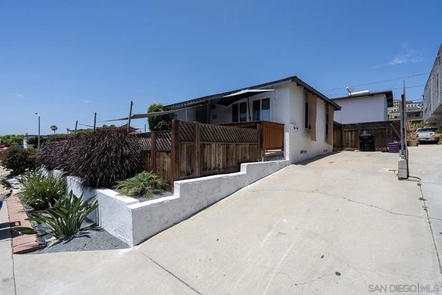 Image 2 of 9 For 5520 Riley St.