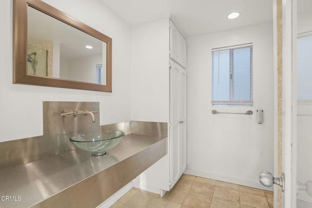 Detail Gallery Image 28 of 48 For 124 San Clemente Ave, Oxnard,  CA 93035 - 3 Beds | 3 Baths