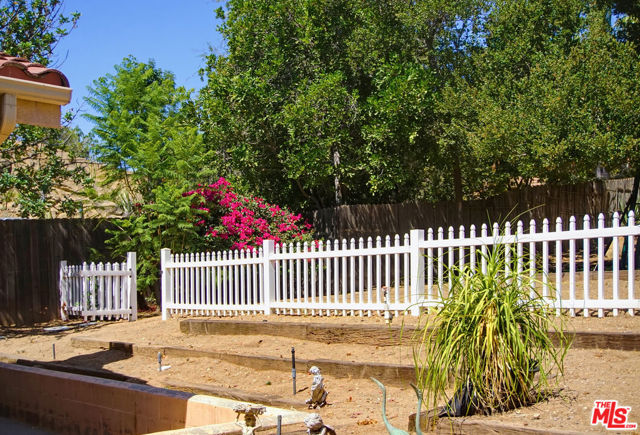 8485 Val Verde Drive photo 44