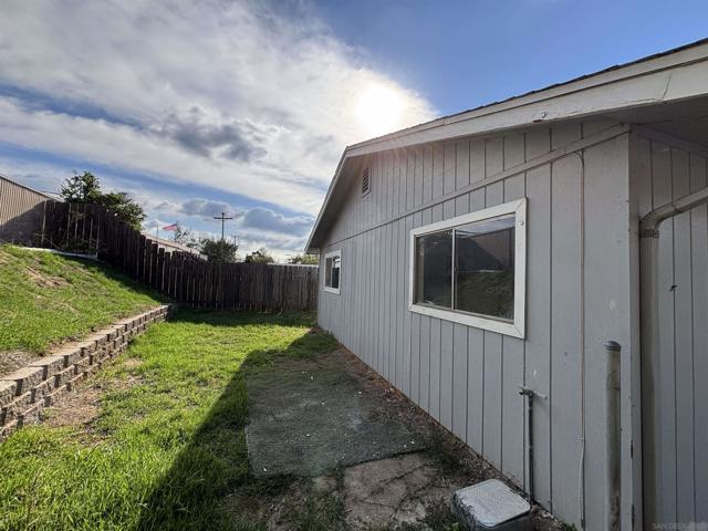 8209 8211 Jema Way, Lakeside CA: https://media.crmls.org/mediaz/85e76a84-45c9-42b4-8c53-b239a3b80e64.jpg