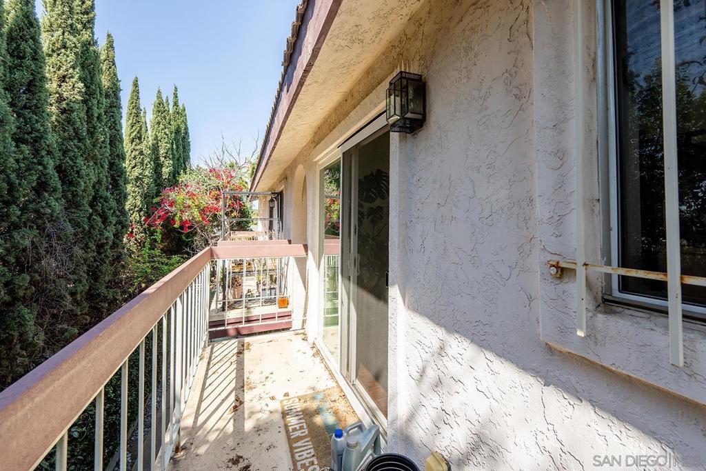 4211 Iowa St - photo 5