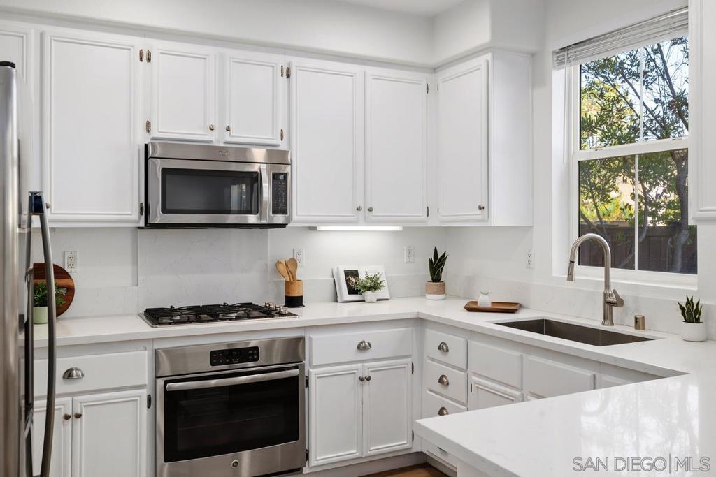 13285 Calle Del Campo - photo 10