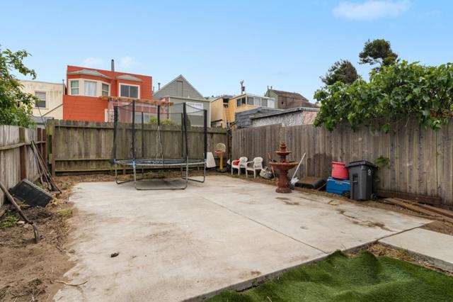 373 Winchester Street, Daly City CA: https://media.crmls.org/mediaz/85e7fceb-5b2b-41cd-b8ef-9f6d5c84adbf.jpg