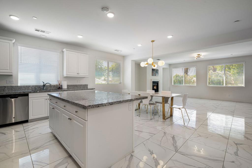 MLS #219138591DA image #3