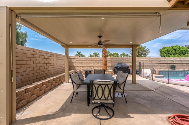 78860 Zenith Way, La Quinta CA: https://media.crmls.org/mediaz/85eacc73-4663-4491-bb66-e8369cf7c0b2.jpg