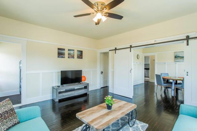 Image 22 of 23 For 2070 3rd Avenue