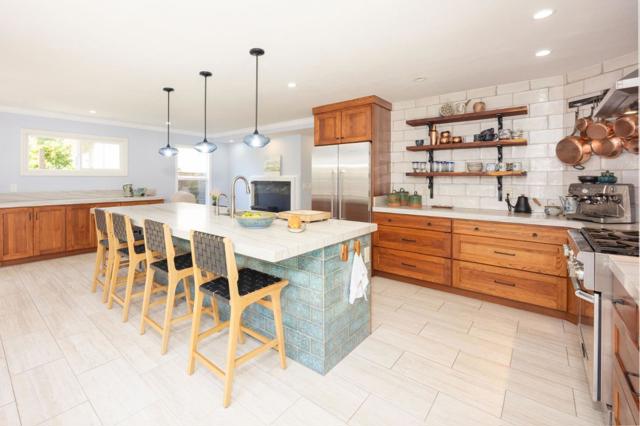 123 Presidio Avenue, El Granada CA: https://media.crmls.org/mediaz/85ee5d33-87e2-468a-9cea-9280feae4cb0.jpg