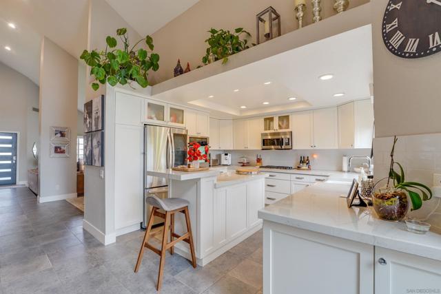 Image 12 of 33 For 11695 Scripps Lake Drive