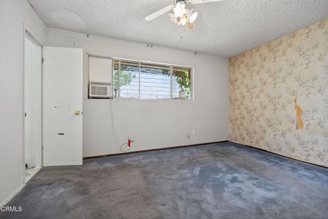 110 E Oak View Avenue, Ojai CA: https://media.crmls.org/mediaz/85eef267-3973-408a-9573-fe577290cc7c.jpg
