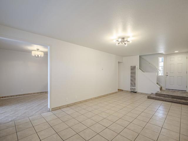 914 Acosta Plaza, Salinas CA: https://media.crmls.org/mediaz/85ef00e7-89b3-4730-a47e-24c23cd17df1.jpg