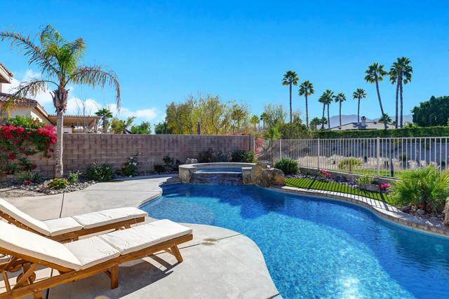 Details for 43179 Corte Del Oro, La Quinta, CA 92253