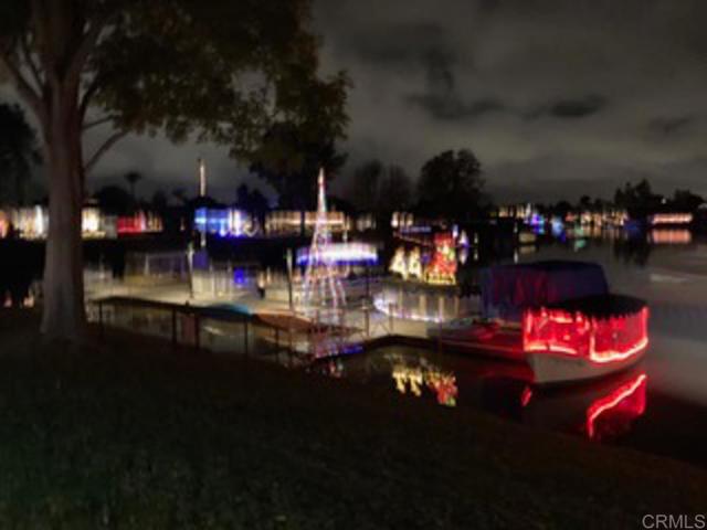 1564 Via Brisa Del Lago, San Marcos CA: https://media.crmls.org/mediaz/85f03222-d018-46c5-99f1-29ad2d71b18a.jpg