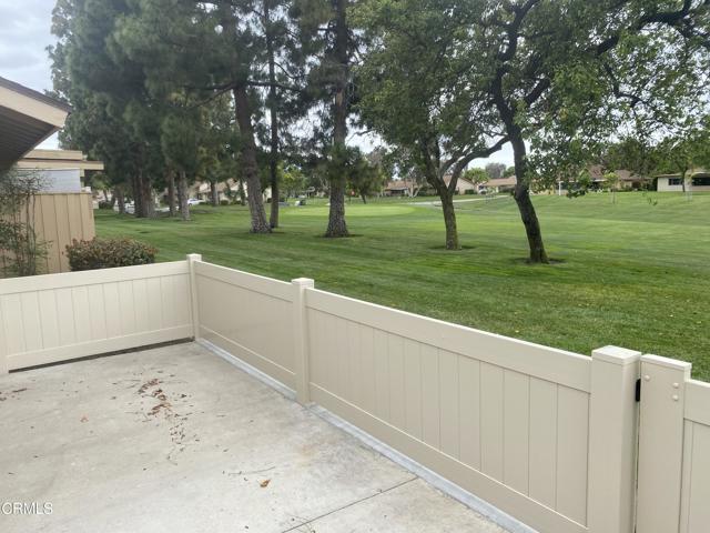 Detail Gallery Image 16 of 18 For 17109 Village 17, Camarillo,  CA 93012 - 2 Beds | 2 Baths