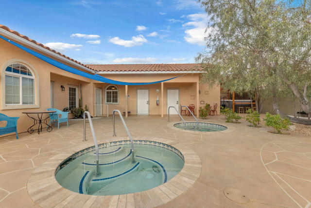12622 Miracle Hill Road, Desert Hot Springs CA: https://media.crmls.org/mediaz/85f17fcf-8351-4ccc-b351-6683207e2edc.jpg